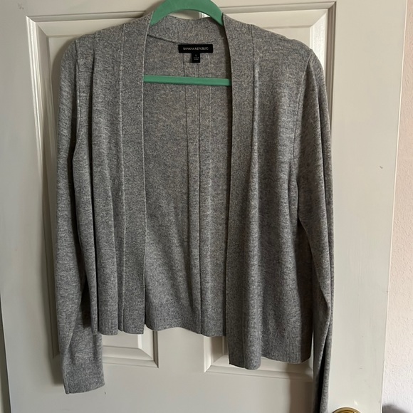 Banana Republic Sweaters - Banana republic gray cardigan